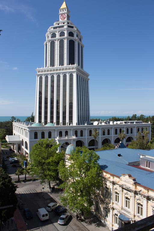 Apartment Archil Batumi Esterno foto